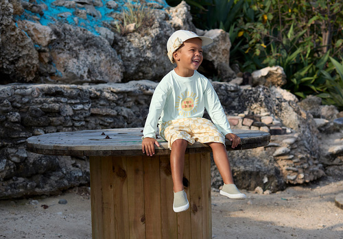 Lassig Czapka z filtrem UV80 z daszkiem i osłoną karku Splash & Fun Krata vanilla/sea salt